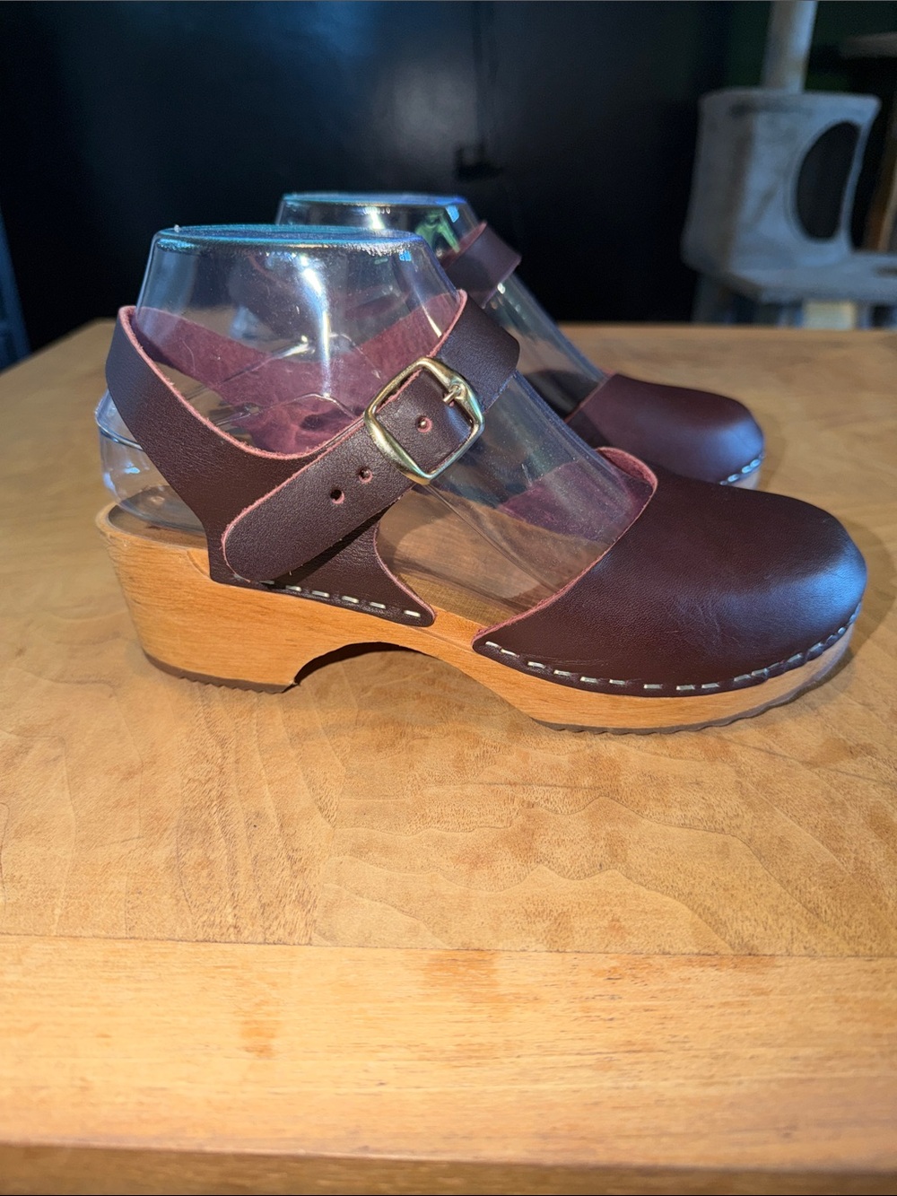 MIA Sofie Wooden Sandals Size 37 Wine - Picture 4 of 8